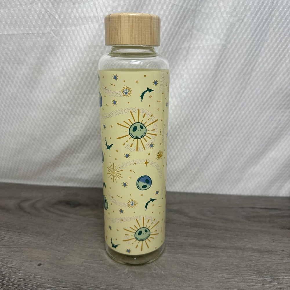 Disney Nightmare Before Christmas Glass Water Bottle Jack Skellingtonā Reuse